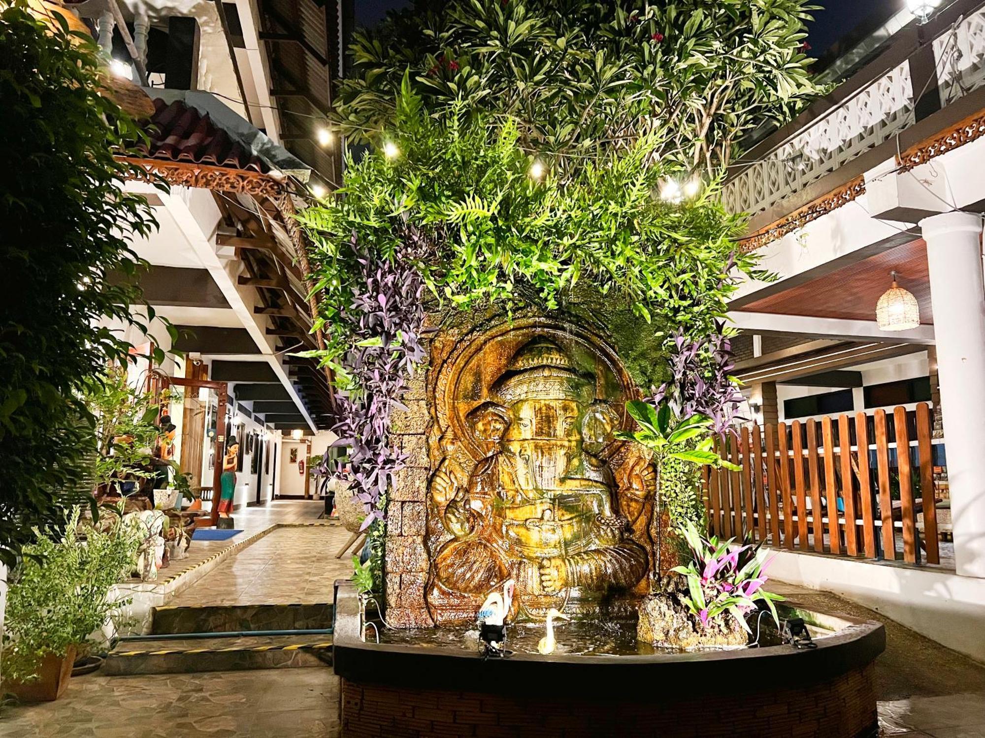 Somwang Boutique Hotel Chiang Mai Exterior photo